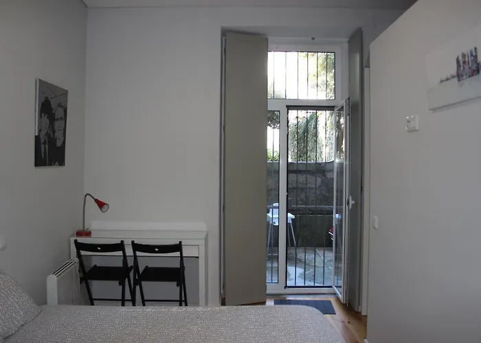 Apartment Practical And Comfortable With Garden Porto