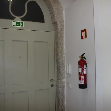 Apartment Practical And Comfortable With Garden Porto