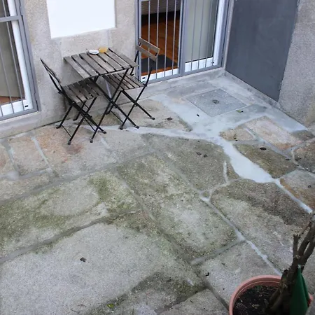 Practical And Comfortable With Garden Oporto