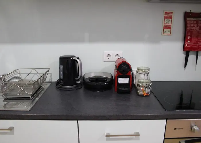 Practical And Comfortable With Garden *