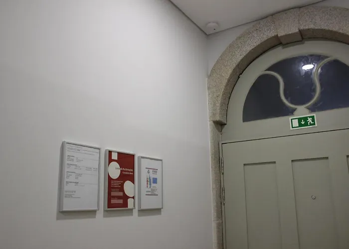 Practical And Comfortable With Garden *