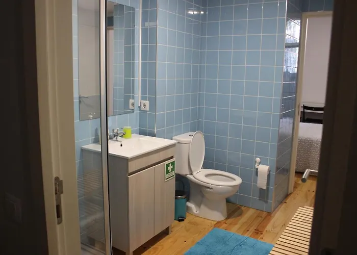 Practical And Comfortable With Garden * Porto