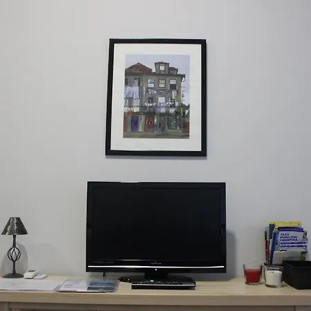 Practical And Comfortable With Garden Διαμέρισμα *