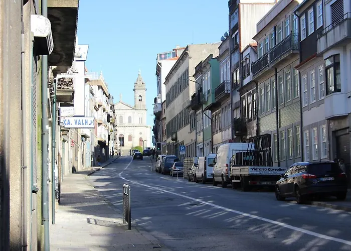 Practical And Comfortable With Garden Διαμέρισμα